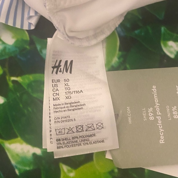 NWT H&M Blue & White Striped V-Neck Ruffle Swimsuit - XL - Picture 9 of 14